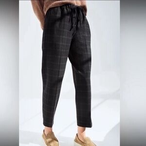 Aritzia The Group Babaton Jimmy Pant Sz medium